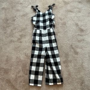 Super cute girls body jumpsuit! Adorable, wide leg fit. Size 12